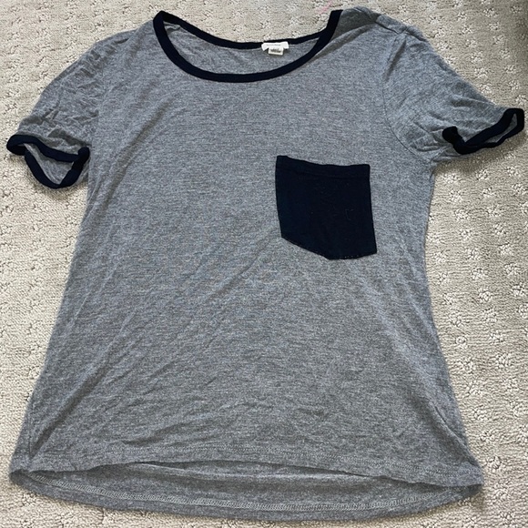 T-shirt - Picture 1 of 4